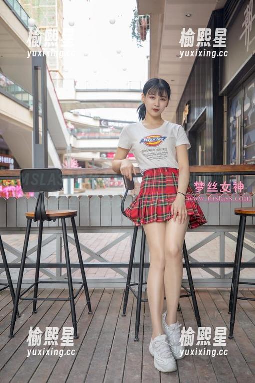 MSLASS梦丝女神 - 照片里的小奶喵，丝丝需不需要加点调味料？