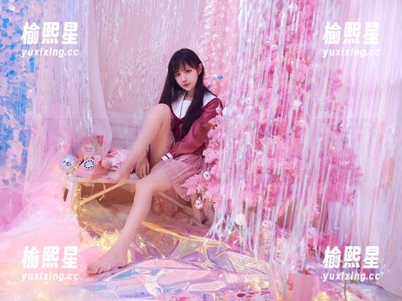 皮衣界的女神，Shika小鹿鹿带你全套新启示，速来下载！