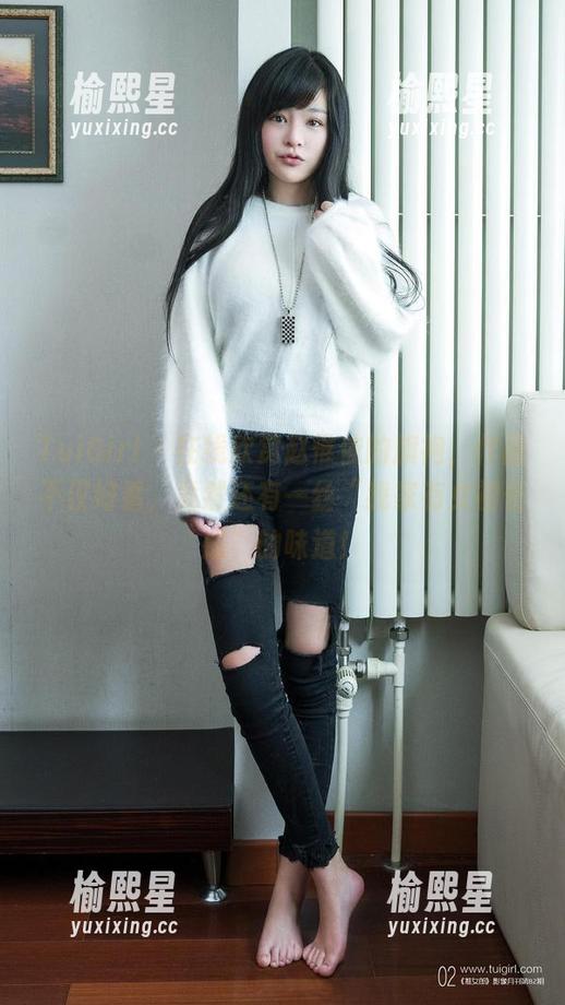 TuiGirl - 在线欣赏赵惟依的旗袍，作品不仅好看，竟然还有一丝“我家有女初长成”的味道！