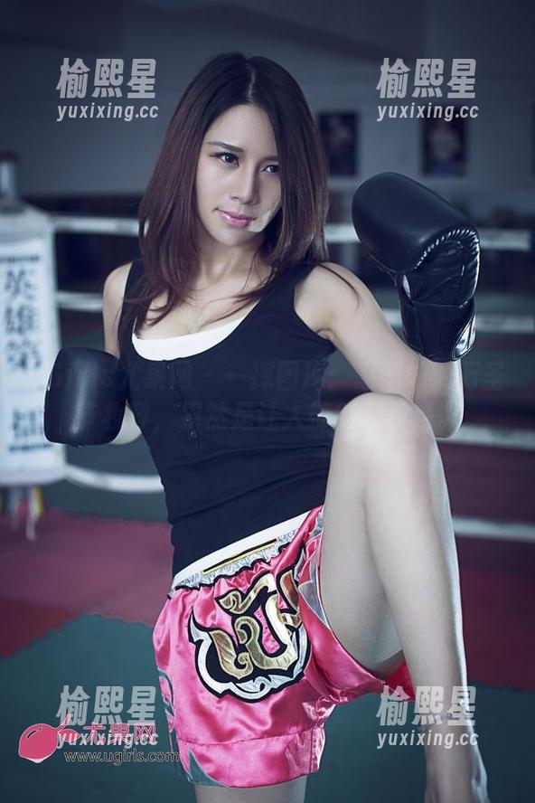 UGirls尤果网 - 一探图库：赵智妍的万圣节妆容，果然是让人捧腹又惊艳。
