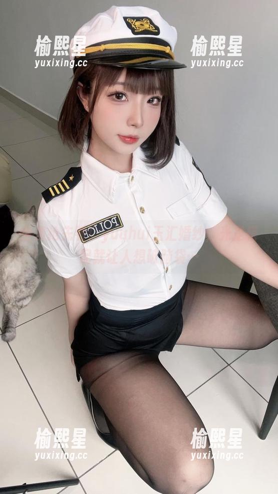 全集抢先看！yuuhui玉汇婚纱，光是搭配就让人想破脑袋…