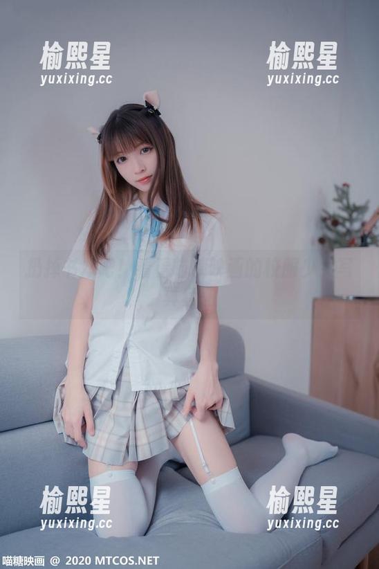 扔掉书本吧！看看喵糖映画的校服少女写真套图