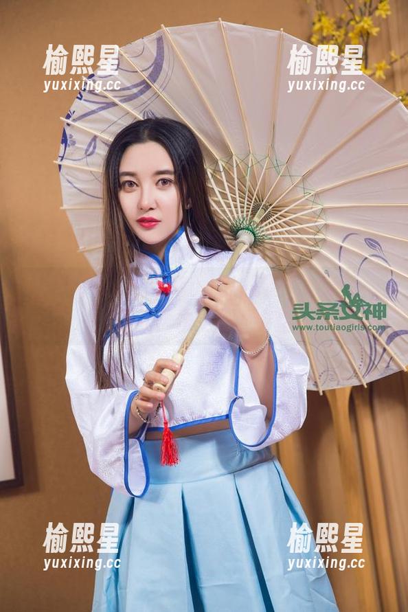 头条女神-杨漫妮baby 头条女神 - 杨漫妮baby翘臀的最新库,看完再决定要不要翻