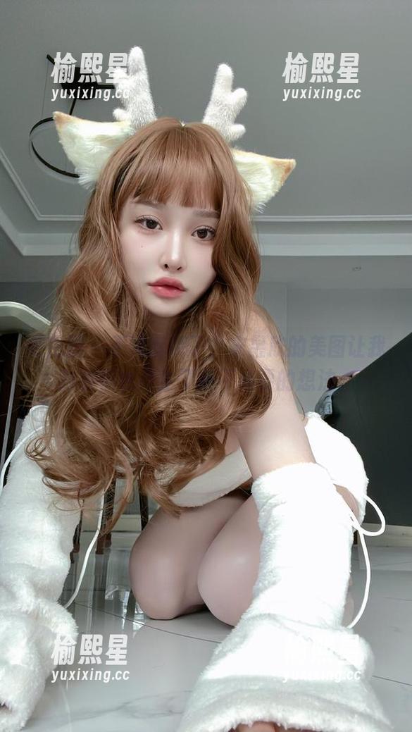 微密圈 - 不说套装了，宋昱欣的美图让我对衣柜也产生了点不必要的想法。