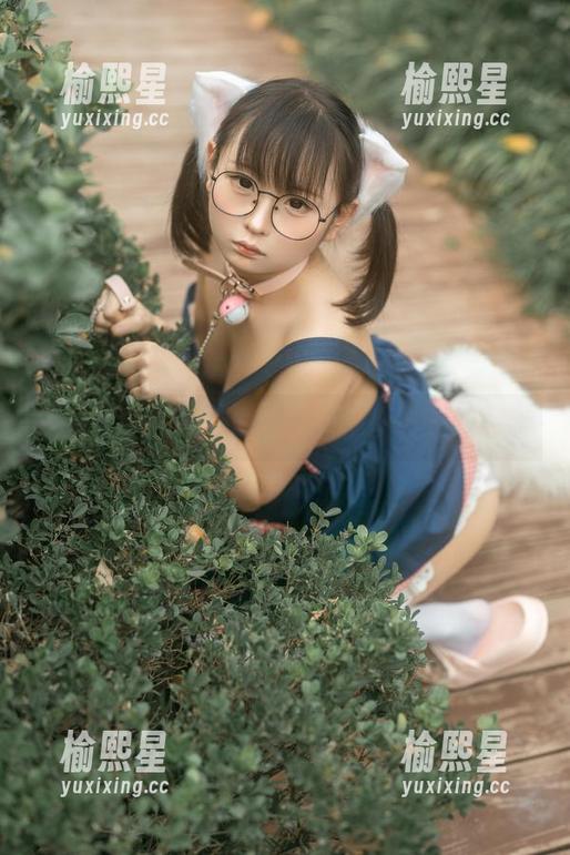 梦浴少女在线，幼水铃衣高清时光的柔光