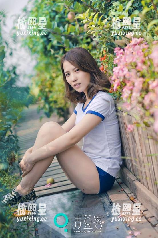 推女神 - 办公室那点事，莫晓茜sunny的无圣光合集可不少。