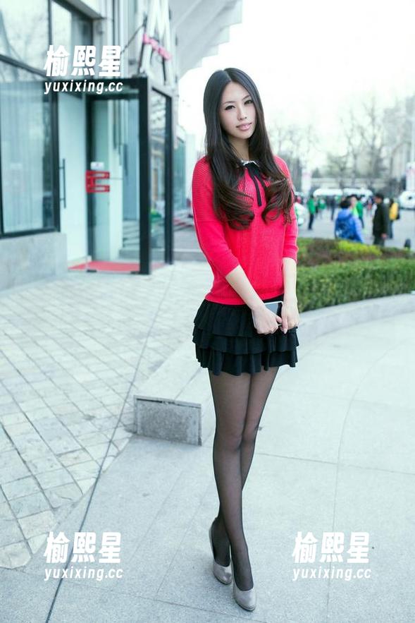 推女郎 - 套图看得不够？哪里还有赵纹清的瑜伽原图的深层密码？
