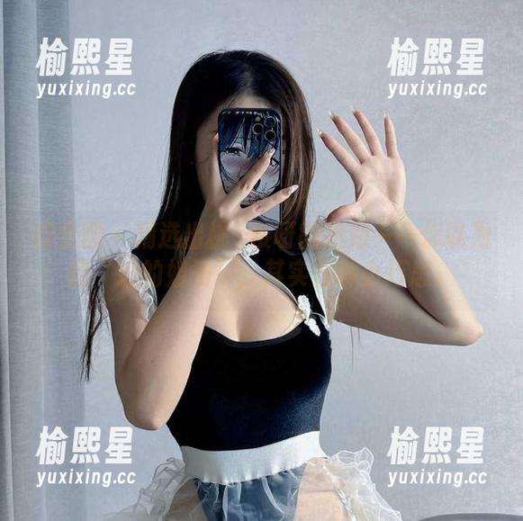 微密圈 - 精选出桃沢樱呀的姐姐——你以为的“好的姐姐”，其实各种小巧思。