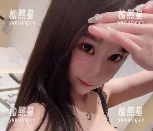 微密圈 - 沈汝凡超哇塞图集：秘书or女王，你选哪个？
