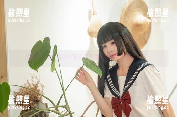 摆脱传统，爆机少女喵小吉和草神的袜子图包带你飞～