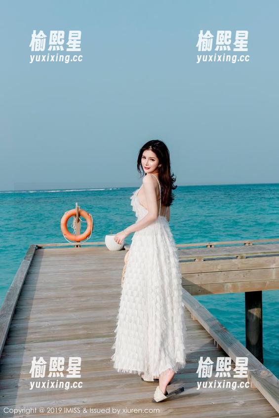 爱蜜社 - 浴缸里的娜大少爷，平常心不太能hold住的写真！