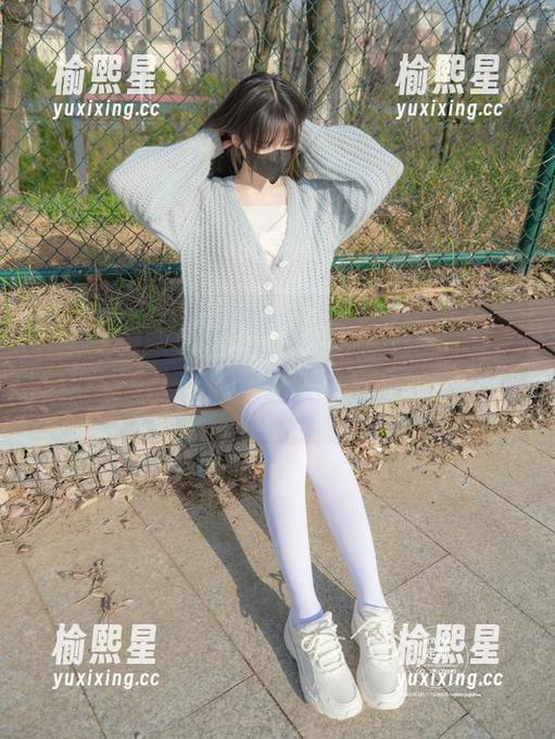 紧急企划 - 小恩的图包，竟然复式了户外的翻转，每一张都像是在讲述某个被遗忘的下午。