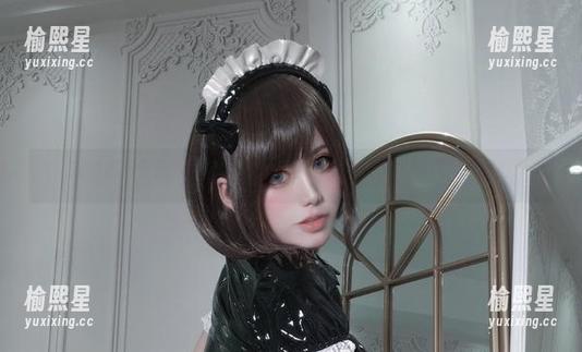 高清图库专属，芊川一笑MNK的“修女”风，你能想象吗？