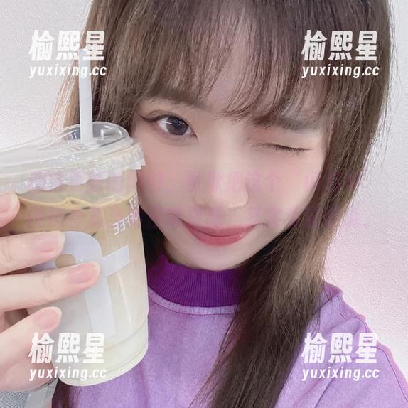 闪月半 期待更新的同时,默默把这个‘闪月半’网袜合集当做日常灵感,其实我没话说。